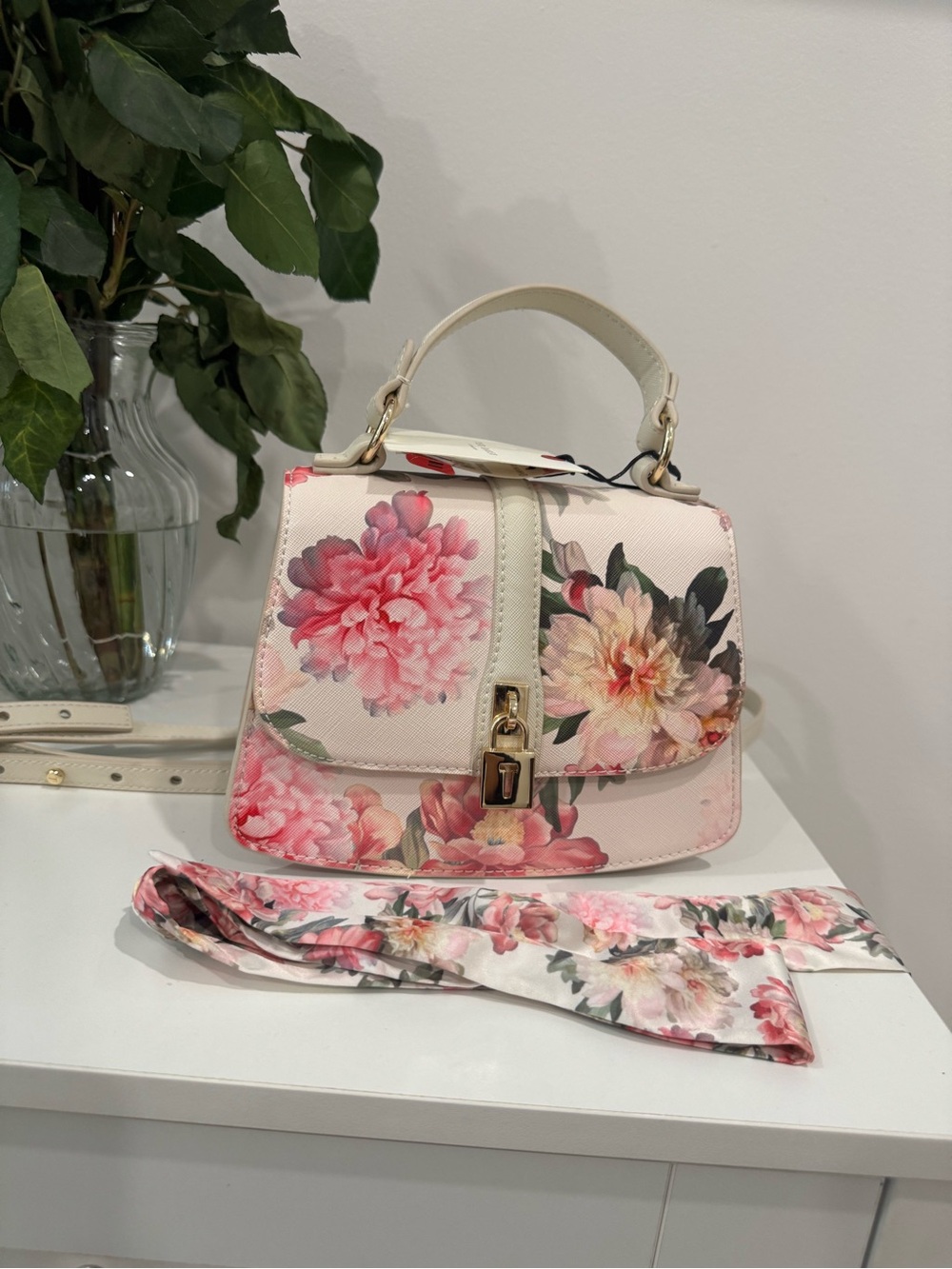 New w/Tags Ted Baker Floral Top-Handle Satchel in Blush and Pink - Picture 11 of 12
